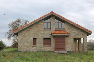 Fachada lateral   :Vivienda-Unifamiliar 