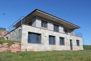 Fachada trasera :Vivienda-Unifamiar 