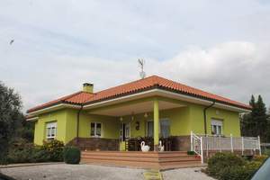 Fachada Principal :Vivienda-Unifamiliar