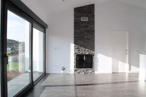 Interior: Vivienda-Unifamilar 
