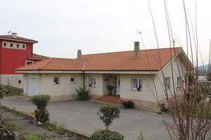Fachada principal  :Vivienda-Unifamiliar 