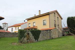 Fachada principal  :Vivienda-Unifamiliar 