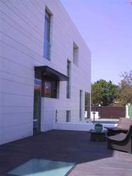 Fachada lateral  : Vivienda-Unifamiliar 