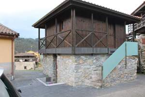 Fachada principal:Alojamientos Rurales (Cañedo)
