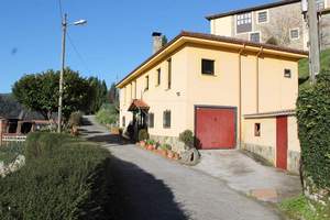 Fachada principal :Restauracion de Casa 